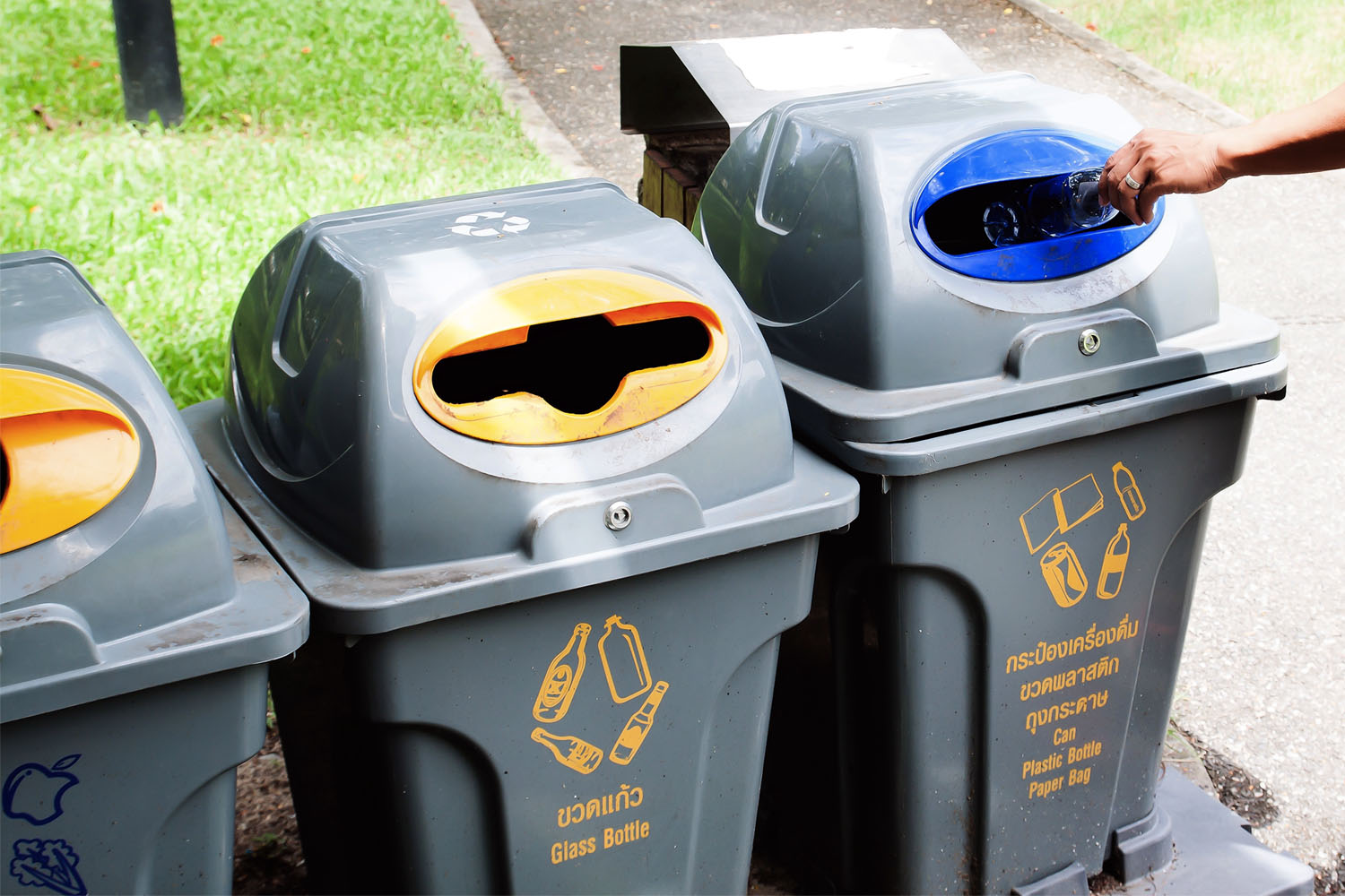 12 municipalities will improve their waste management systems